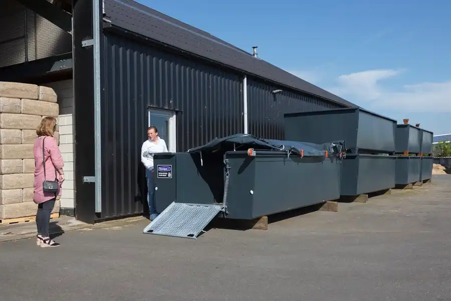 mestcontainer kopen klant